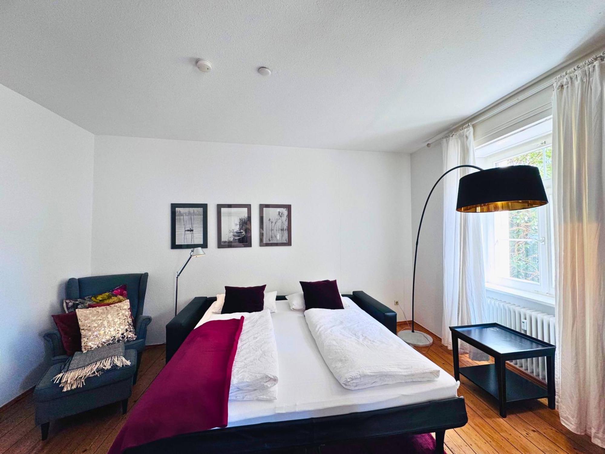 Apartment Seeglueck Seeliebe - Charmante Jugendstilwohnung Mit Parkplatz Direkt Im Zentrum Nahe Bahnhof Und Seeufer In Konstanz